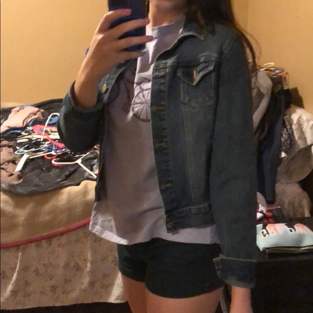 Jean jacket - Picture 2 of 4